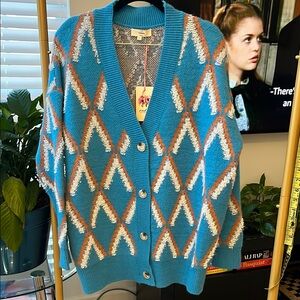 Entro cardigan size large